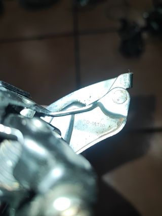 desviador abrazadera baja Shimano altus