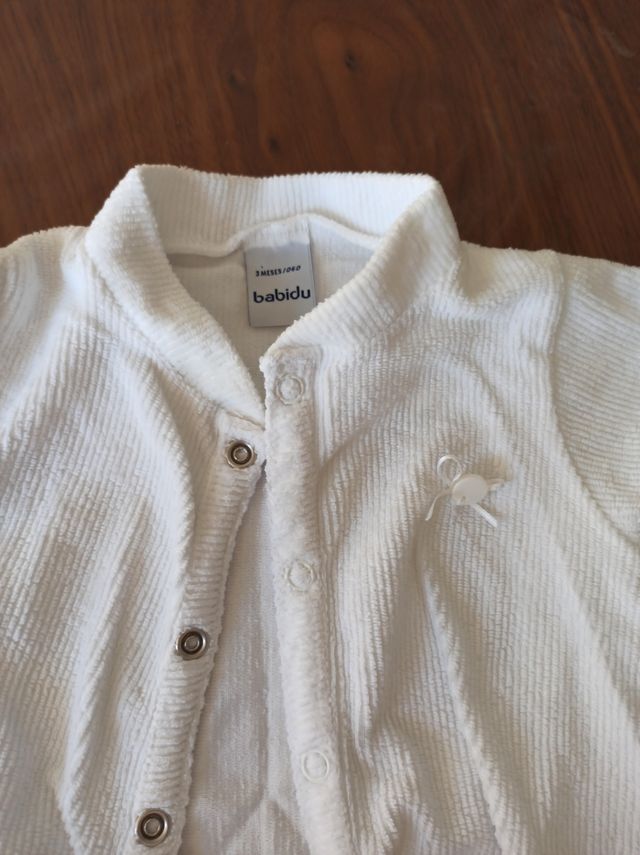 Pijama blanco Babidu 3 meses