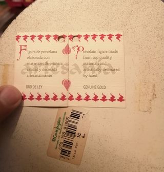 figura egipcia y oro edición limitada