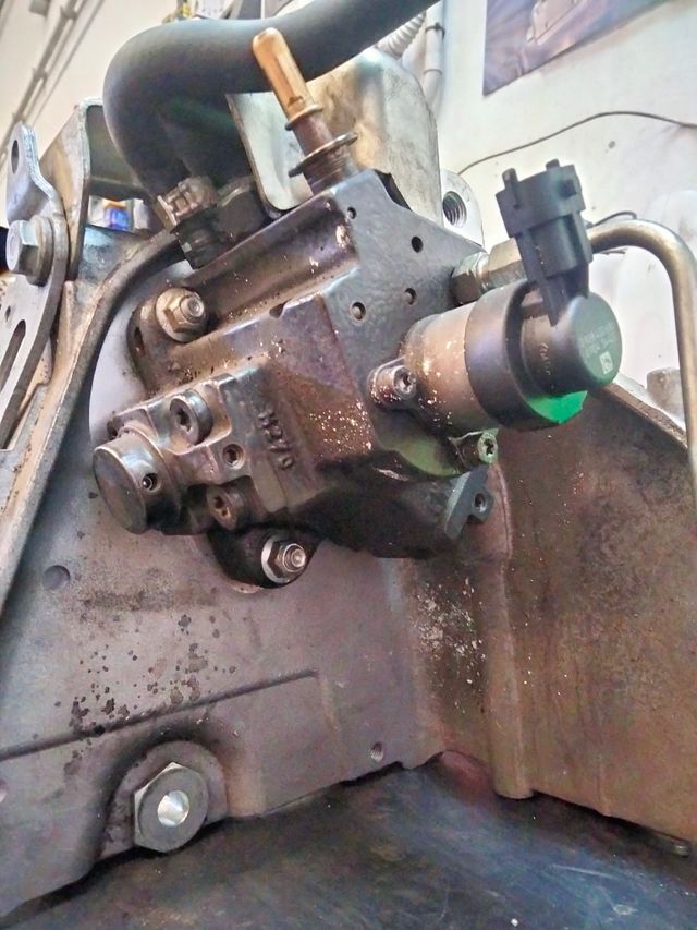 BOMBA INYECTORA BOSCH