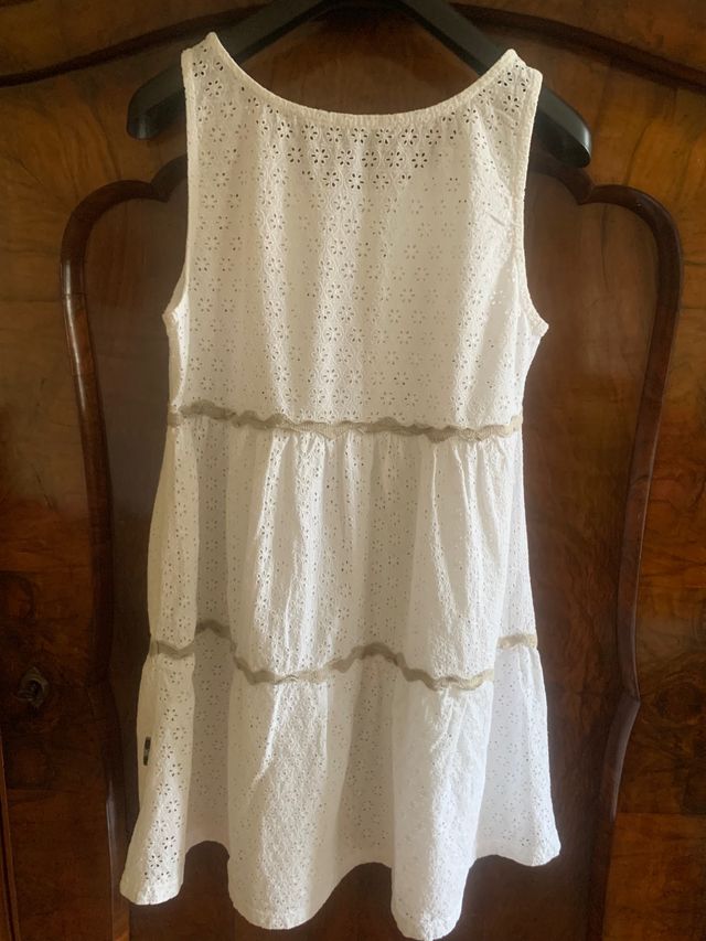 Camicia da notte in sangallo molto carina/giovane