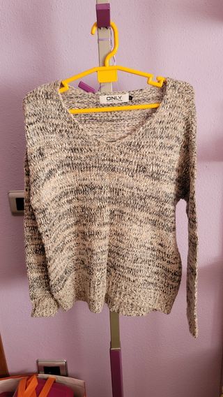 Jersey blandito tonos rosa, crema y gris Only