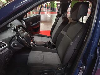 Renault Scenic 2012
