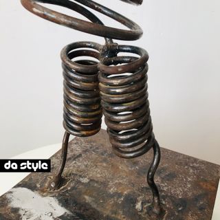 Unica Figura escultura industrial artesanal Forja