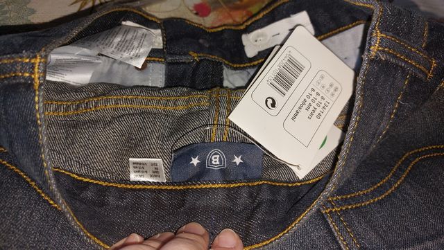 Pantalón de niño nuevo talla 10