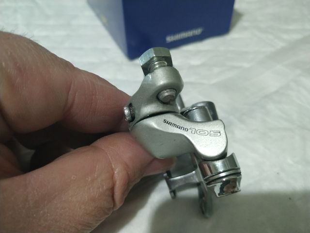 Deragliatore a catena Shimano 105 in scatola originale