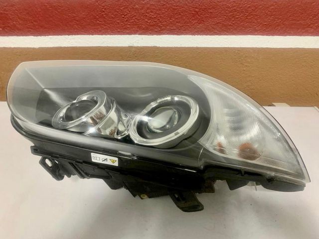 Faro Derecho de Xenón Serie 1 E87-E81-E82-E88