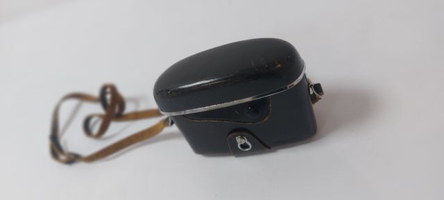 camara de fotos YASHICA EE, antigüa