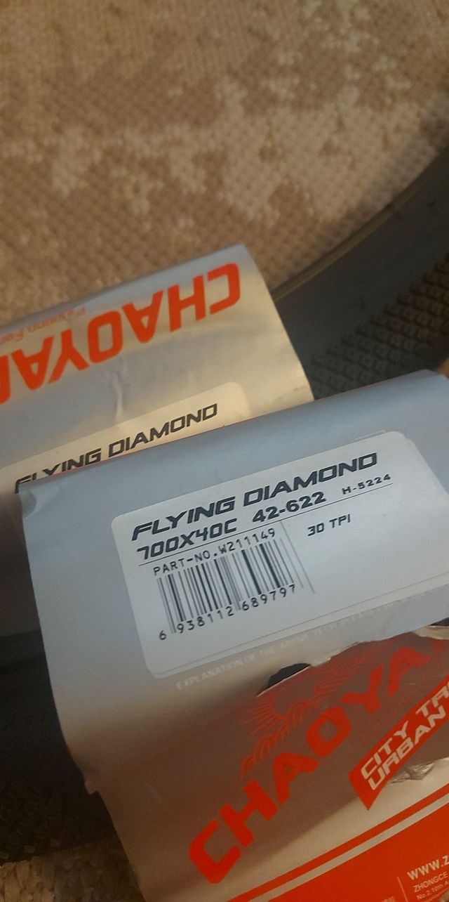 2 Cubiertas Rígida Chaoyang Flying Diamond 700x40c