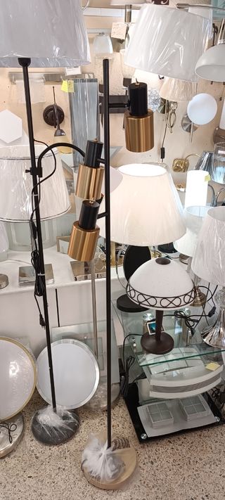 Lámpara de pie