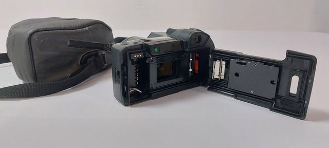 camara de fotos OLYMPUS AZ 300 super zoom