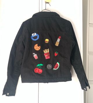 Chaqueta vaquera negra con forro calentito
