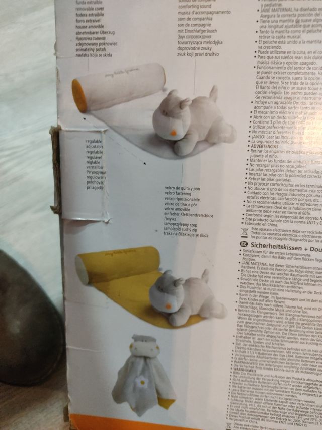 Cojin antivuelco + Doudou  Marca JANE 