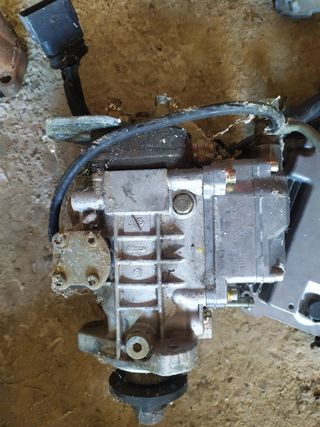 Bomba inyectora Golf 4 2000