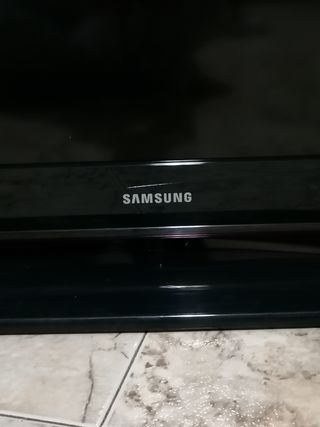 Televisor Samsung LE-32B530P7W ( 32" ) FULL HD