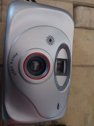 camara de foto de carrete,y tv portatil