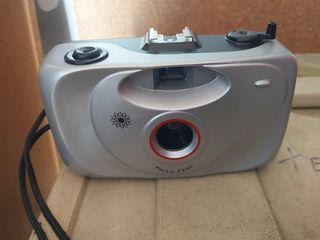 camara de foto de carrete,y tv portatil