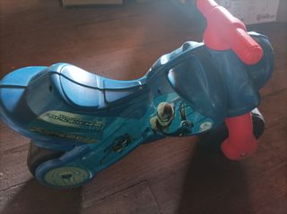 Moto correpasillos Spiderman