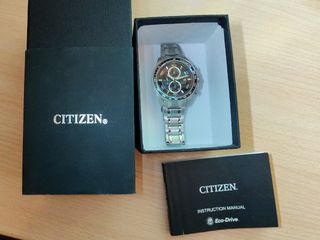 RELOJ CITIZEN ECO DRIVE TITANIUM ZAFIRO.
