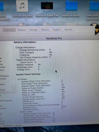 MacBook Pro 2011 15 pulgadas. i7 16gb RAM 500gb 