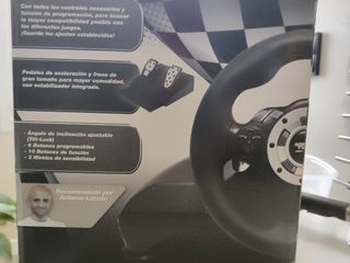 Volante PS3 con pedales