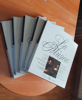 Colección de música clásica 50 Vinilos y 4 libros.