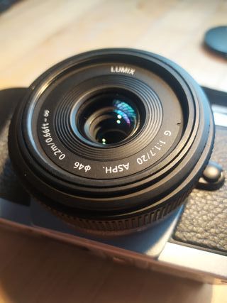 Cámara Olympus + Objetivo