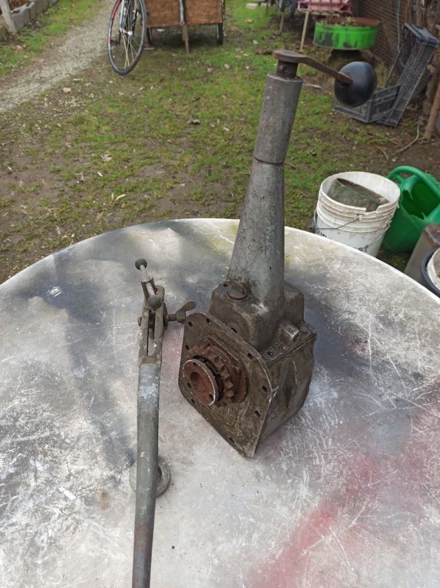 ricambio per trattore agricolo epoca