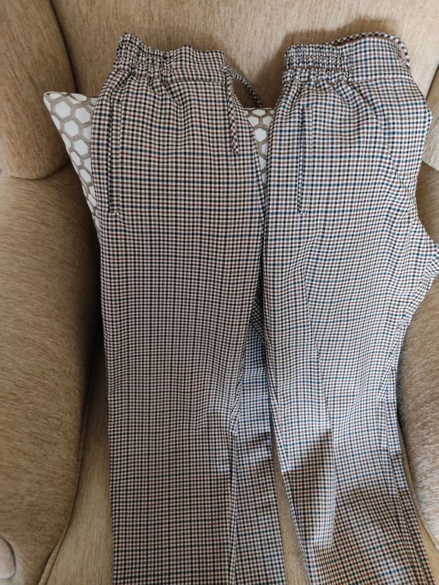 Pantalón cuadros niña Zara Talla 9