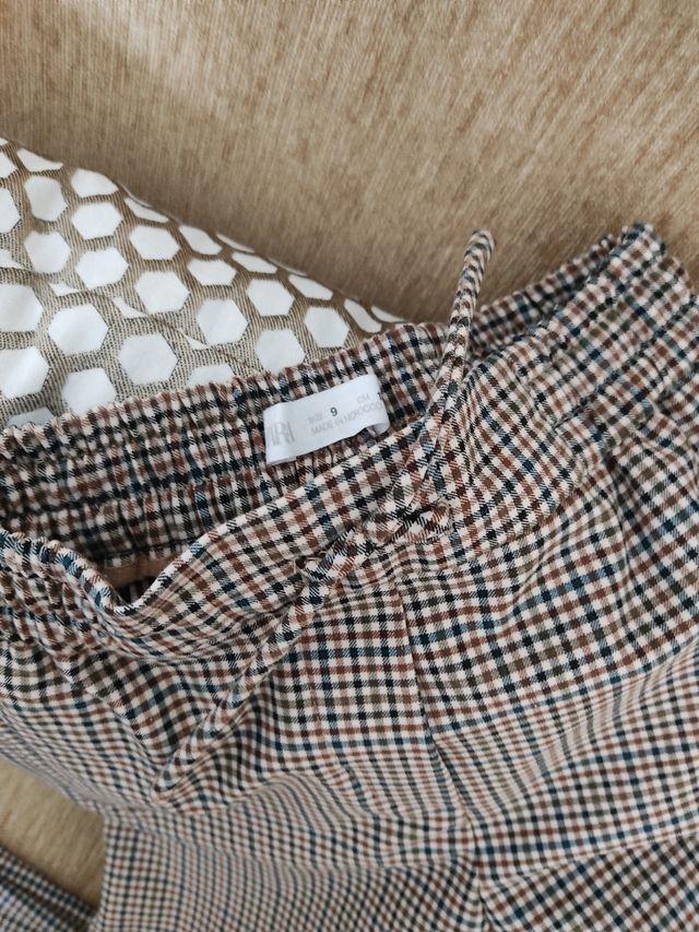 Pantalón cuadros niña Zara Talla 9
