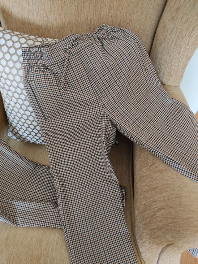 Pantalón cuadros niña Zara Talla 9