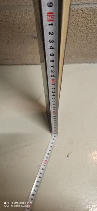 skis y bastones con su funda. Botas n°43,