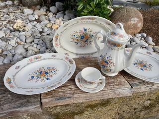 Vajilla Pontesa Completa. Sin uso