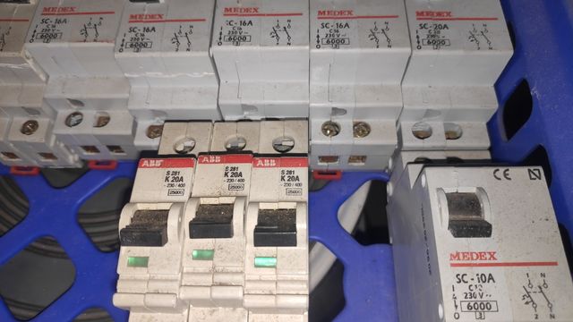 Magnetotermicos varios