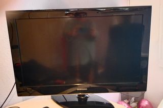Televisión Samsung de 30 pulgadas