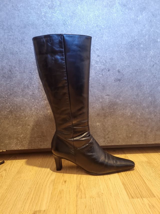 botas piel color Negro como nuevas