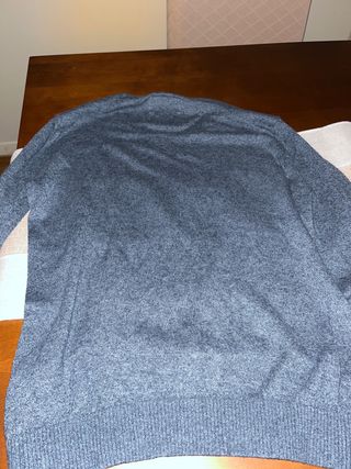 jersey Hollister XS sin uso