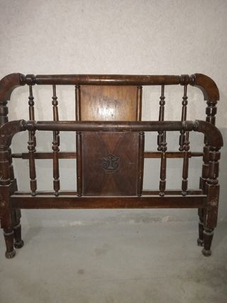 CABECERO Y PIECERO MADERA