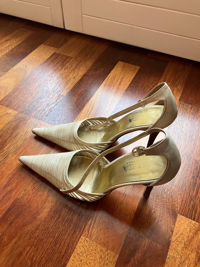 Scarpe beige n 37 vera pelle Made in Italy