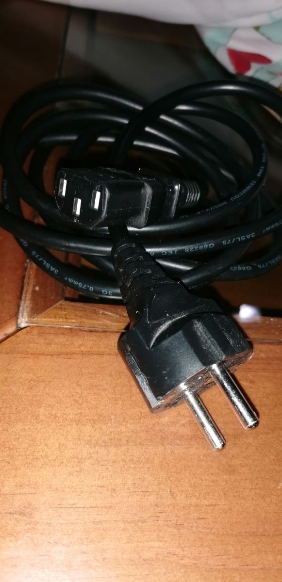 cable alimentación pc