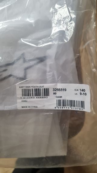 Mono agua karting Alpinestars talla 140 nuevo. 