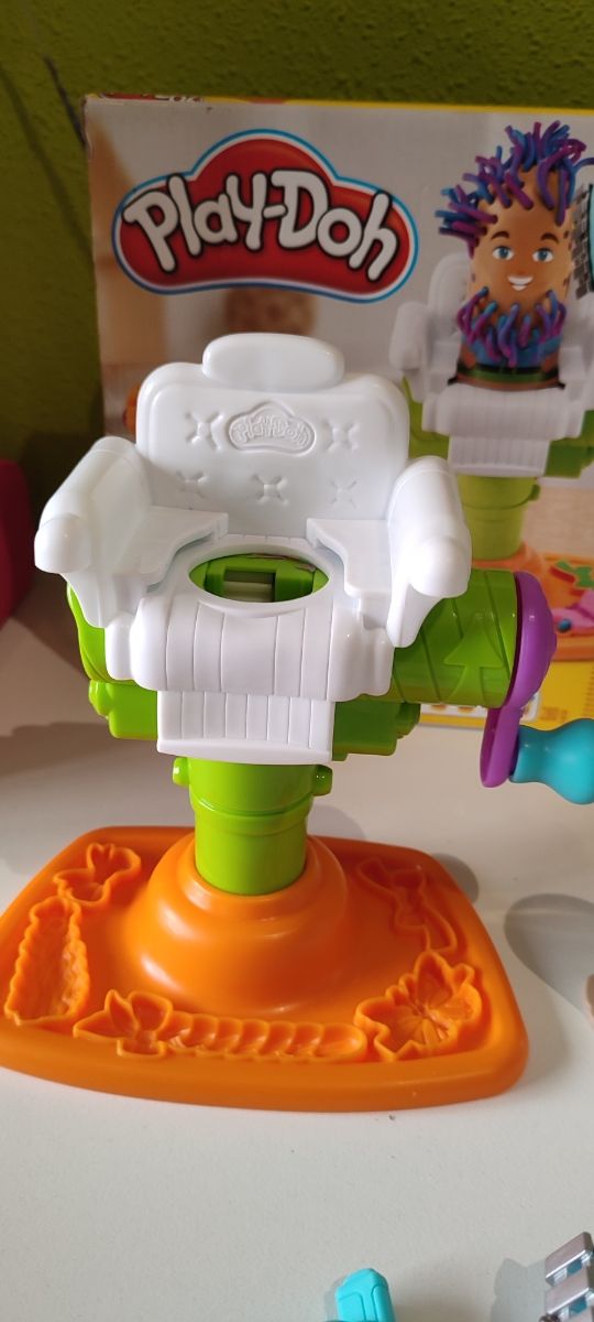 Peluqueria-barberia play doh