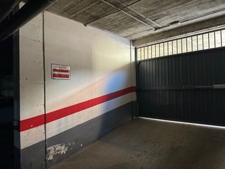 OPORTUNIDAD NEGOCIABLE VENTA PLAZA de Garaje