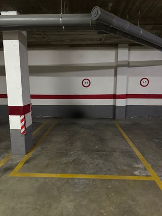 OPORTUNIDAD NEGOCIABLE VENTA PLAZA de Garaje