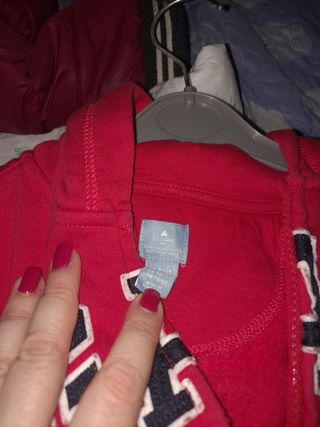 sudadera capucha gap 