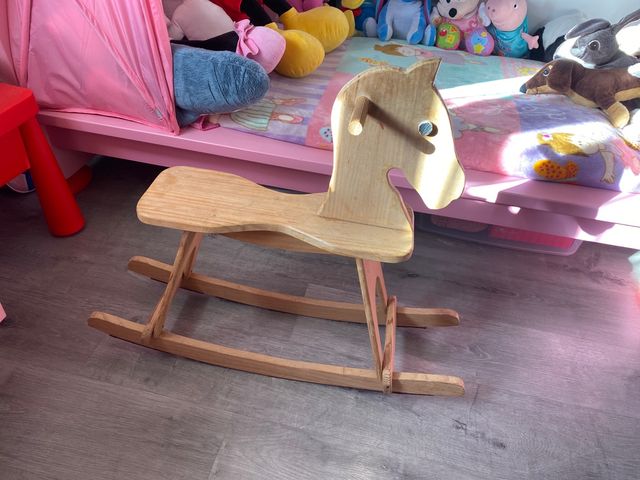 Caballito balanceador echo a mano