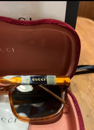 Occhiali da sole Gucci nuovi mai usati
