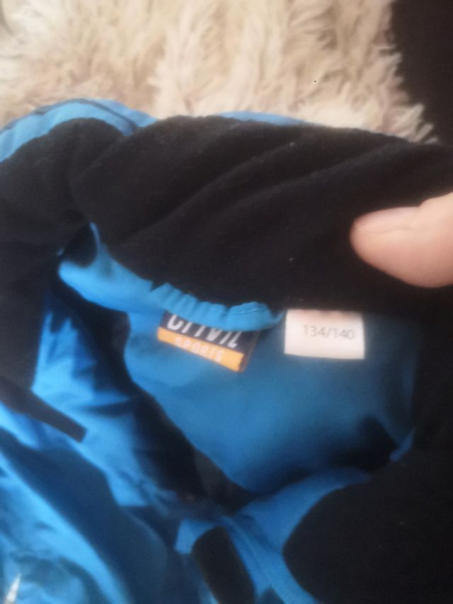 chaqueta montaña talla 6 aprox