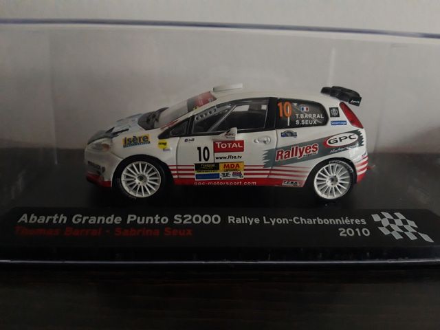 FIAT PUNTO ABARTH S2000 BARRAL 1/43