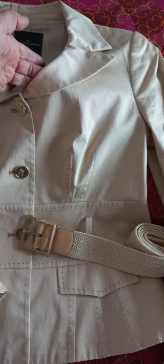 chaqueta corta. ROBERTO VERINO.